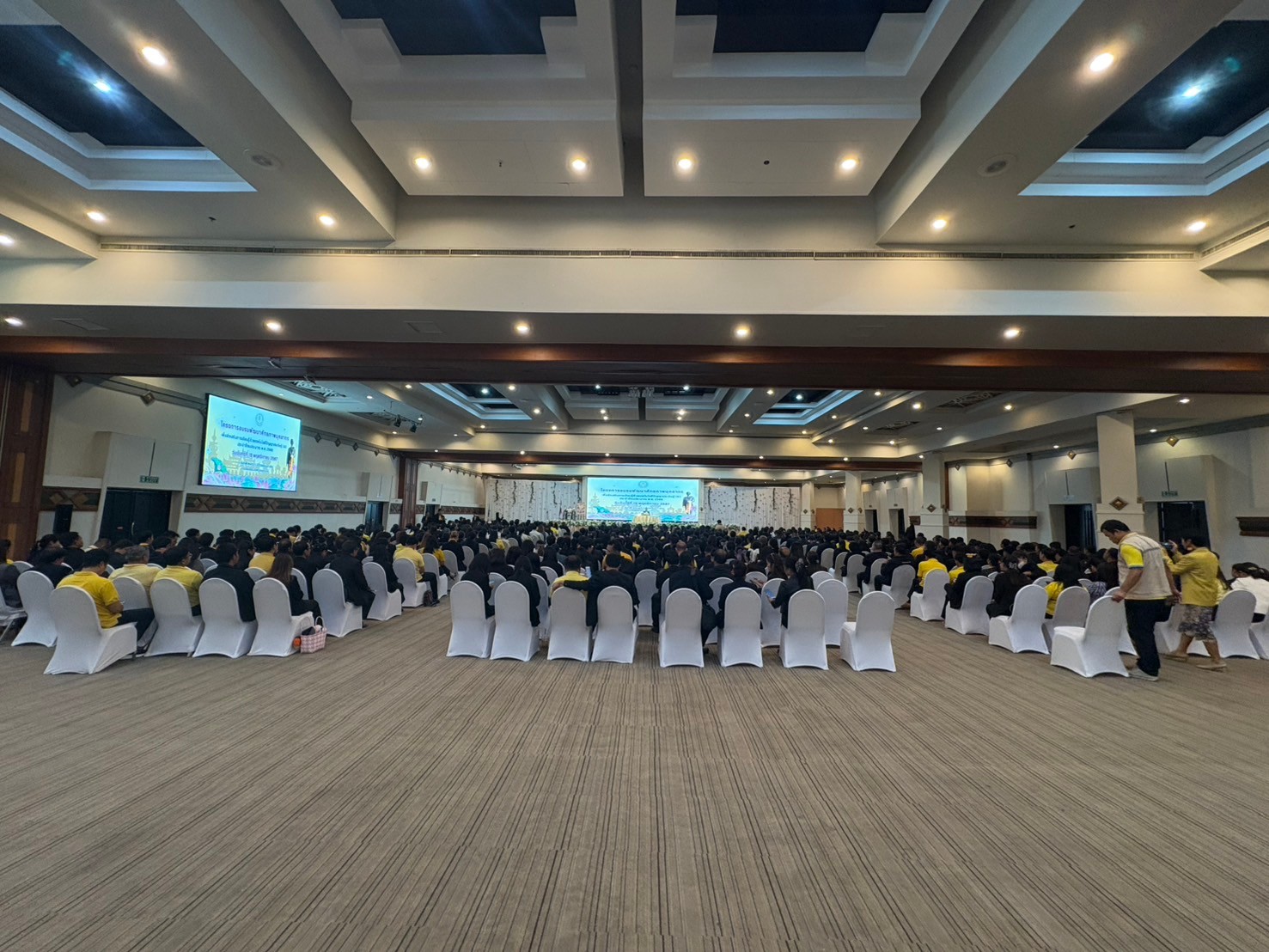 LINE_ALBUM_อบรมปัญญาประดิษฐ์ (AI) 181167_241119_34